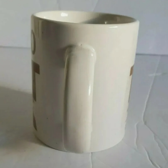 Novelty Collectible 1998 $100 Bill Canadian Currency Ceramic Coffee Mug - Picture 5 of 10